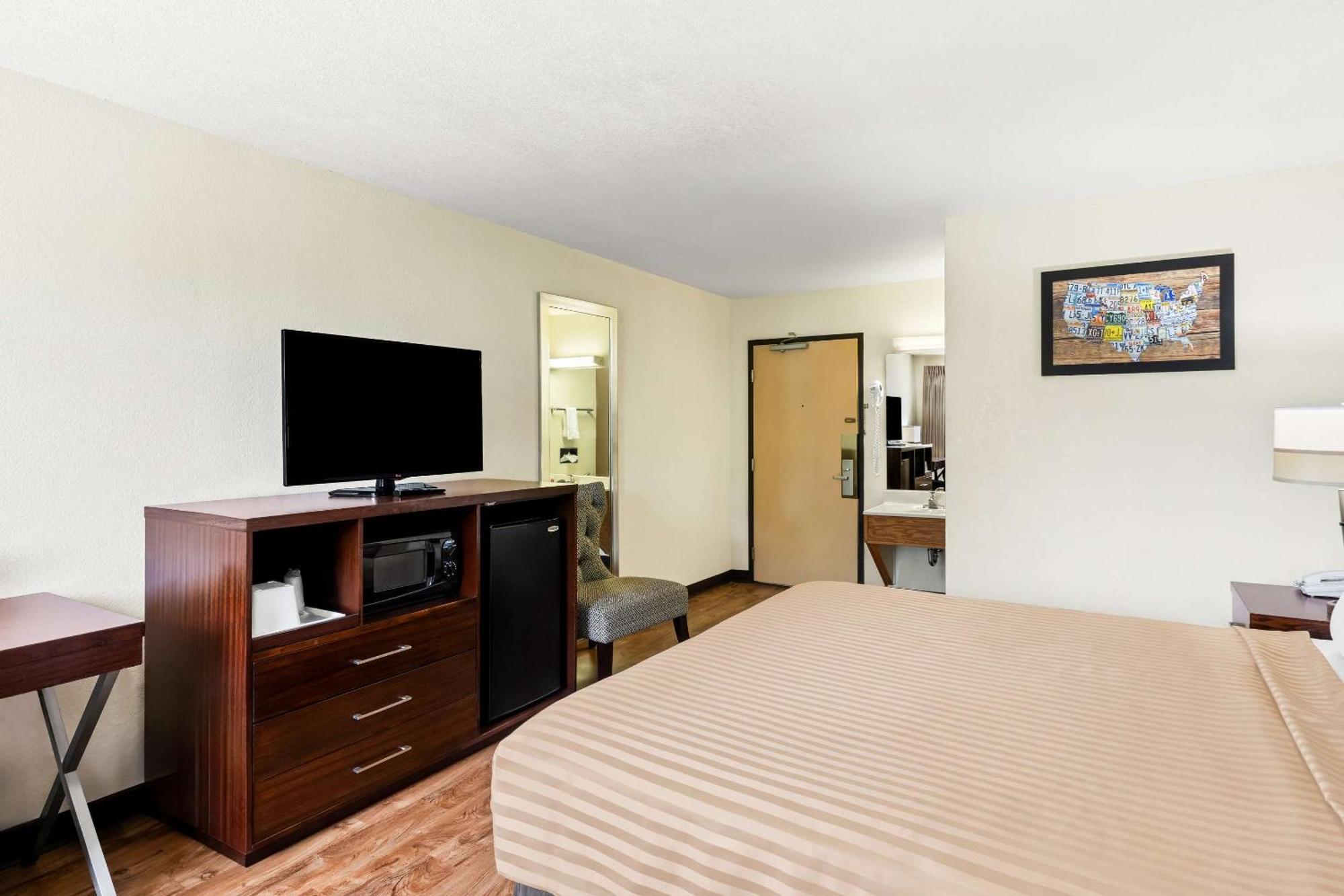Econo Lodge Emporia Exteriér fotografie
