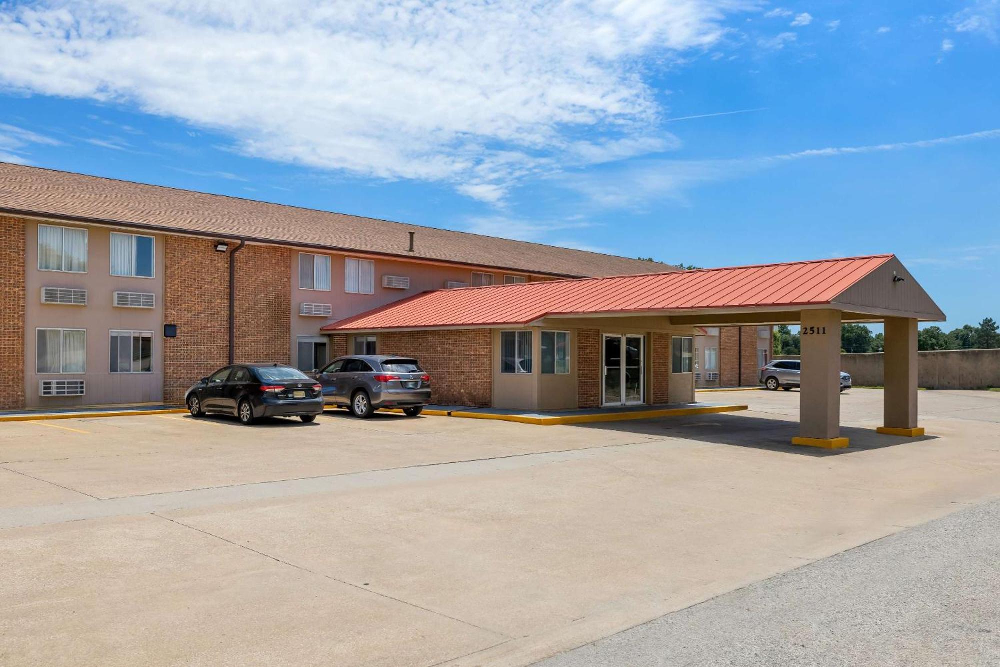 Econo Lodge Emporia Exteriér fotografie